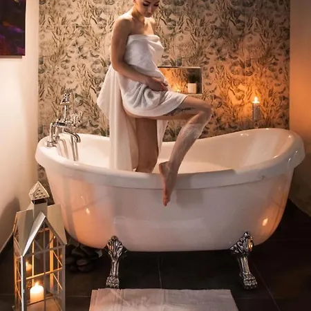Boutique Szálloda 3*